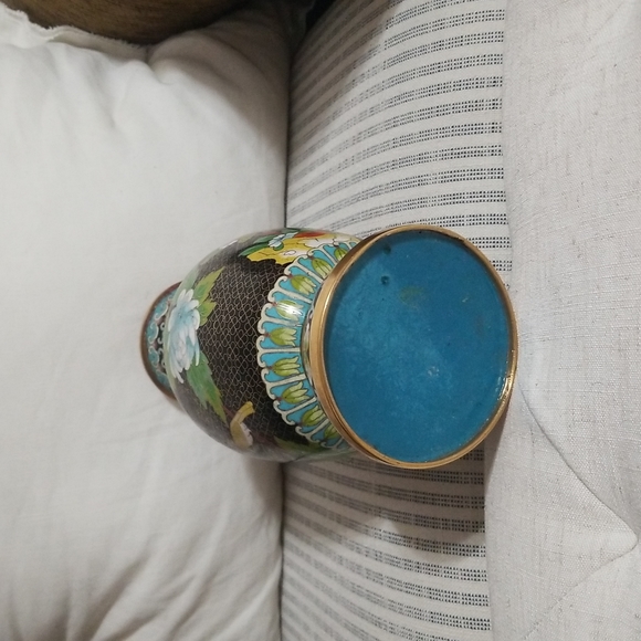 Vase - Picture 8 of 9